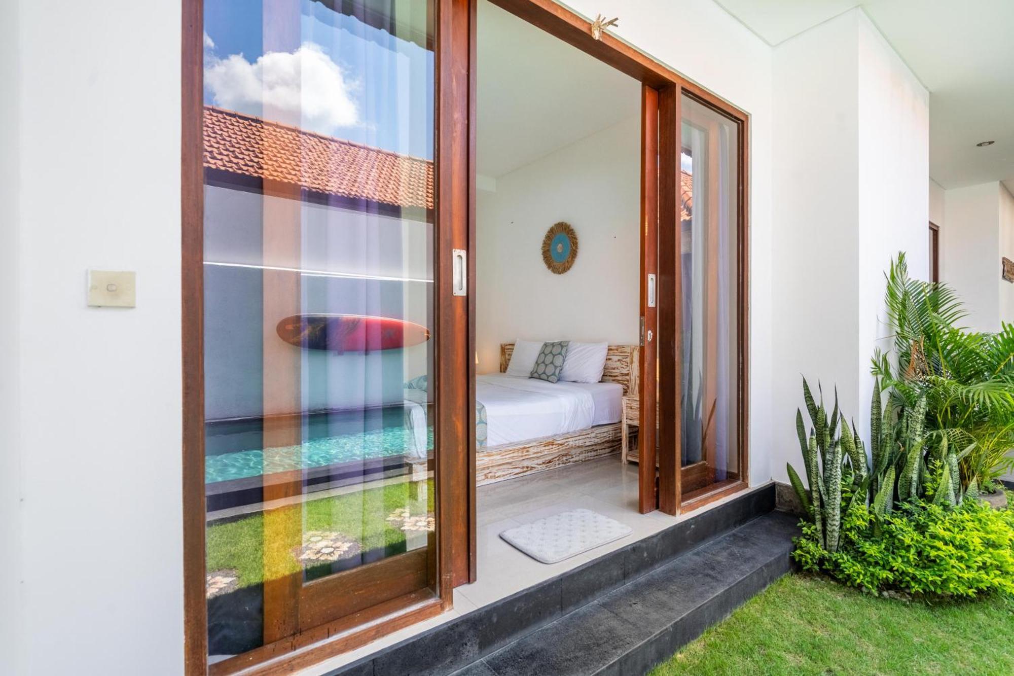 4-Bedroom Pool Villa Near Seminyak Center Eksteriør billede